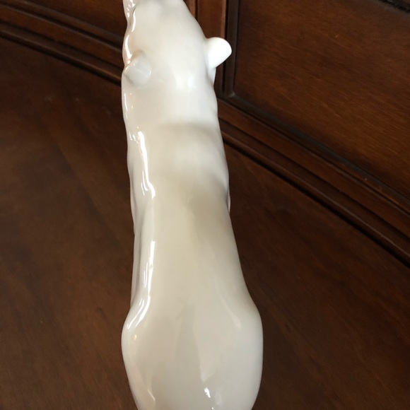 Vintage Bing & Grondahl Porcelain Polar Bear Figurine - Picture 4 of 5